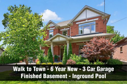 42 Queen St, Whitby, ON, L1M1C4 | Card Image