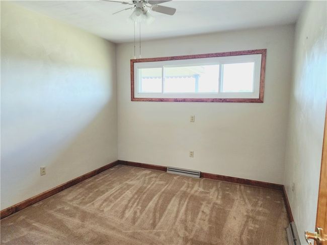 649 Maple St, House other with 3 bedrooms, 2 bathrooms and 1 parking in Worthington PA | Image 16