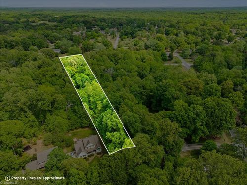 4509 Oakcliffe Road, Greensboro, NC, 27406 | Card Image