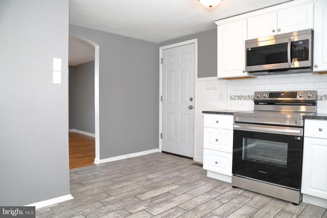 3431 Skyview Dr, House other with 3 bedrooms, 2 bathrooms and null parking in GLENVILLE PA | Image 7