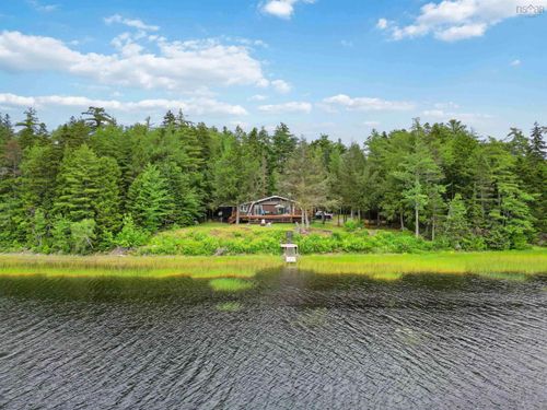 12439 Peskawa Close St, Kempt, NS, B0T1N0 | Card Image