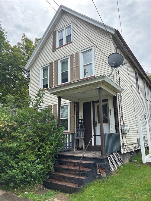 389 Campbell St, Rochester, NY, 14611-1301 | Card Image