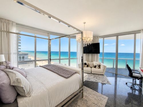 701-15811 Collins Ave, Sunny Isles Beach, FL, 33160-4881 | Card Image