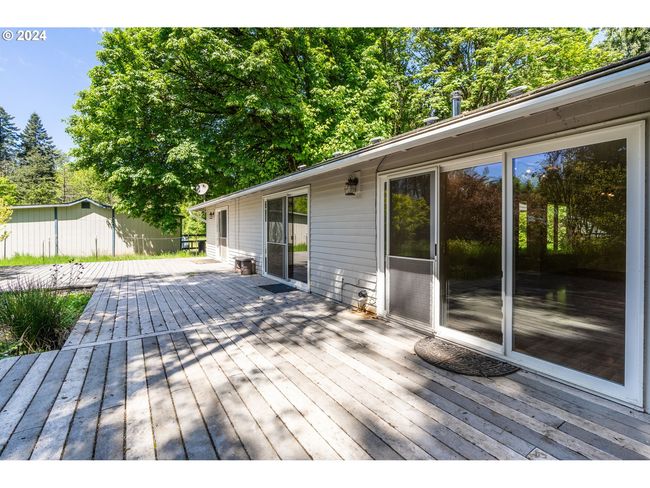 5750 Sw River Rd, House other with 3 bedrooms, 2 bathrooms and 2 parking in Hillsboro OR | Image 11