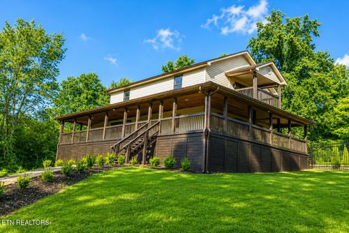 5506 Old Walland Hwy, Walland, TN, 37886-2500 | Card Image