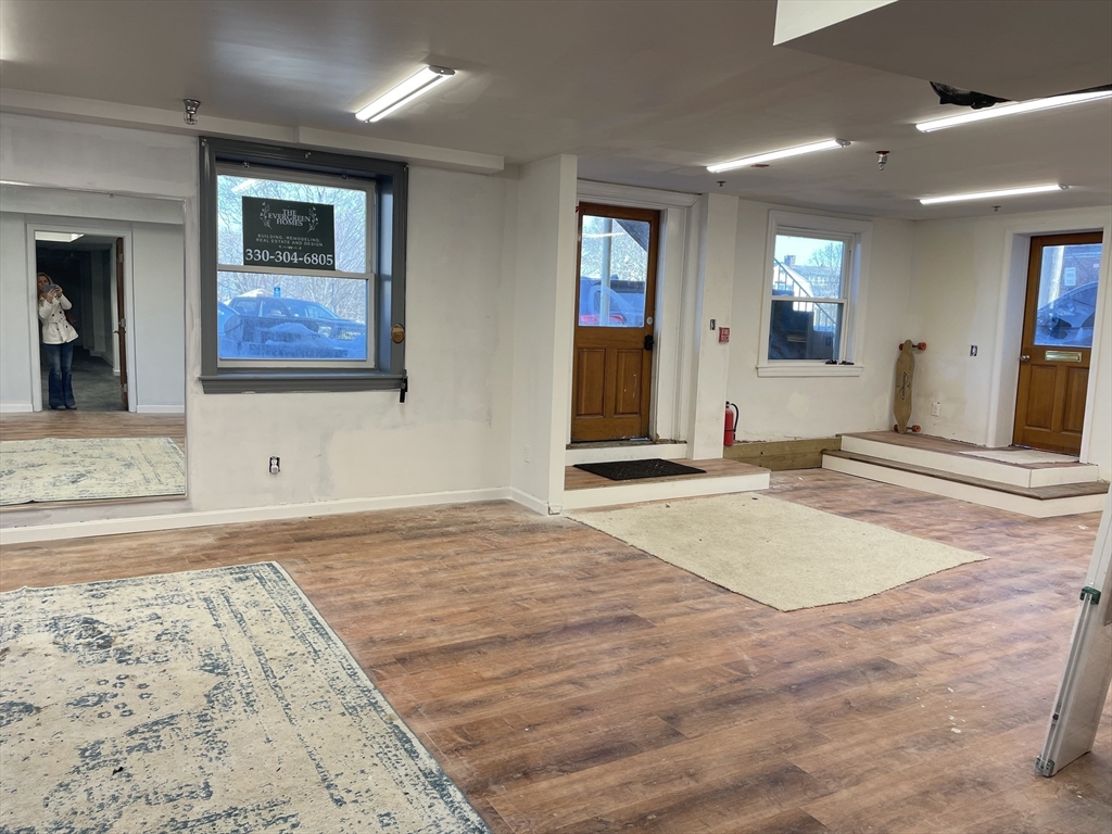Commercial Lease in Plymouth