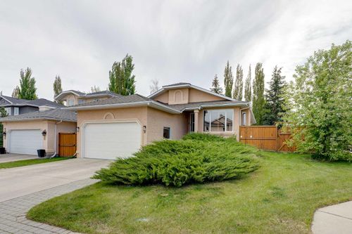 8 Mt Cascade Close Se, Calgary, AB, T2Z2K3 | Card Image