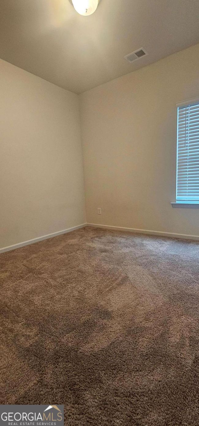 188 Graham Cir, House other with 3 bedrooms, 2 bathrooms and 2 parking in Adairsville GA | Image 13