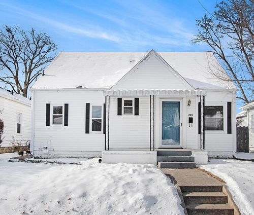 205 N Middleboro Ave, Mishawaka, IN, 46544-1513 | Card Image