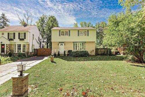 2762 Berkshire Rd, Cleveland Heights, OH, 44106-3363 | Card Image