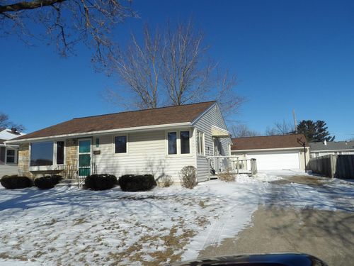 2103 4th Ave Se, Austin, MN, 55912-4311 | Card Image