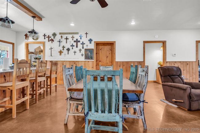 300 Nw 6 Th St, House other with 3 bedrooms, 2 bathrooms and null parking in Kingston OK | Image 25