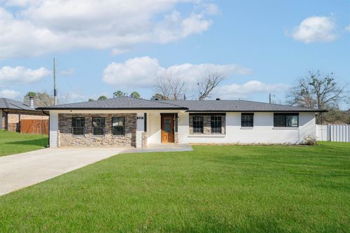 225 Joy Dr, Ore City, TX, 75683-2207 | Card Image