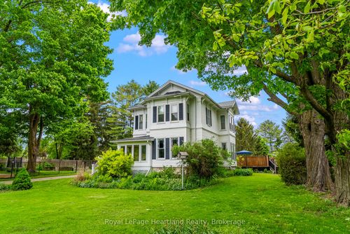 1047 Gibson St, Wroxeter, ON, N0G2X0 | Card Image
