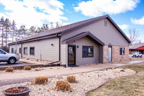 b-3409 Golf Rd, Eau Claire, WI, 54701-2826 | Card Image
