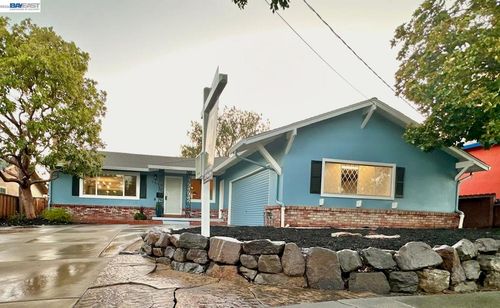 359 Michell St, Livermore, CA, 94551-2217 | Card Image
