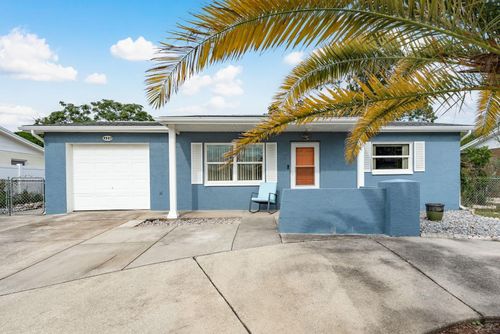 9307 Wolcott Ln, PORT RICHEY, FL, 34668-4440 | Card Image