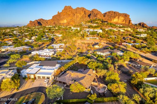 5803 N 45th St, Phoenix, AZ, 85018-1229 | Card Image