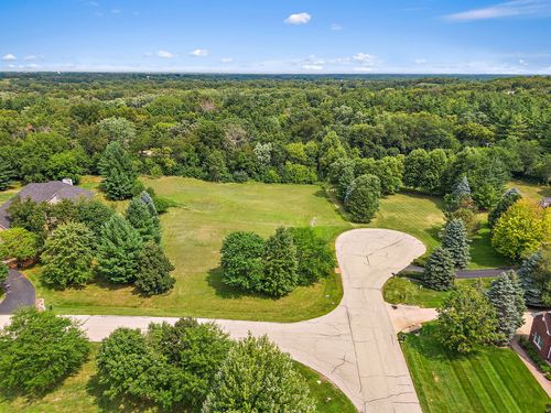 4315 S Heritage Hills Rd, Prairie Grove, IL, 60012-2006 | Card Image