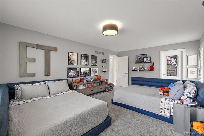 2779 Turtle Lake Dr, House other with 4 bedrooms, 7 bathrooms and null parking in Bloomfield Hills MI | Image 43