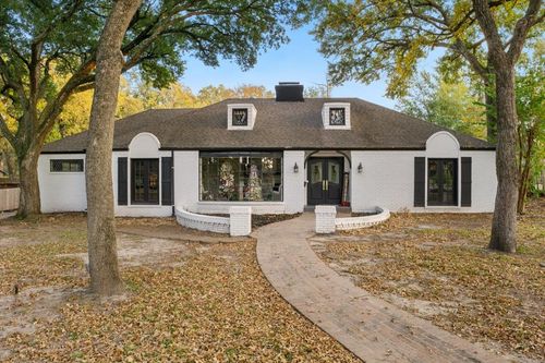 1425 Columbia Ave, Corsicana, TX, 75110-2819 | Card Image