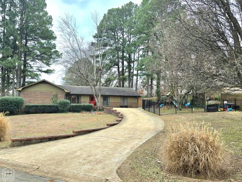 805 Sequoia Dr, Jonesboro, AR, 72401-6036 | Card Image