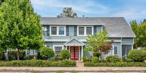 84 School St, Willits, CA, 95490-3442 | Card Image