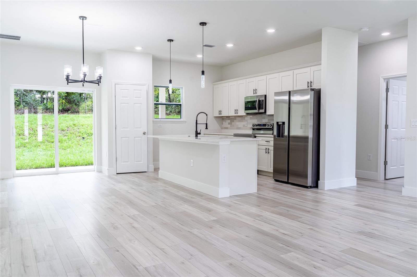 Residential in CITRUS SPRINGS 5