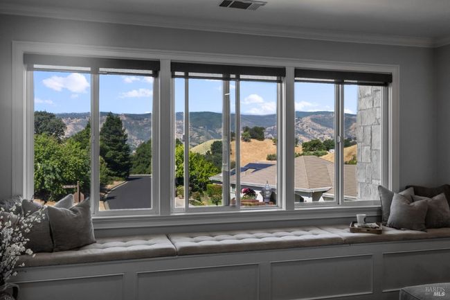6141 N Vine Street, House other with 4 bedrooms, 3 bathrooms and 2 parking in Vacaville CA | Image 10