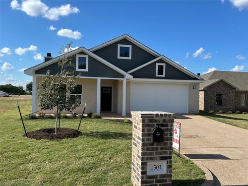 1503 W 6th St, McGregor, TX, 76657 | Card Image