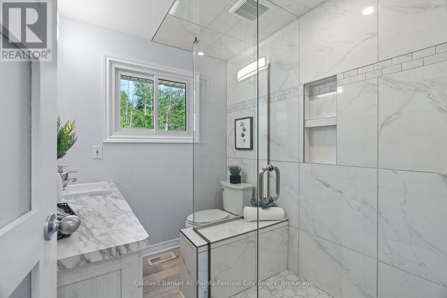 7 Andrew Cres, House other with 2 bedrooms, 1 bathrooms and 6 parking in Goderich ON | Image 19