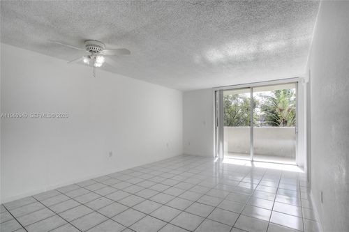 apt-2230-10000 Nw 80th Ct, Hialeah Gardens, FL, 33016-2248 | Card Image