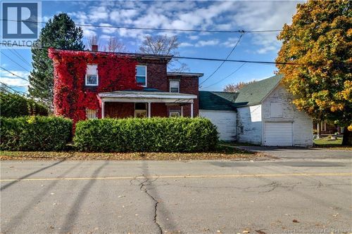 35 Queen St, Sussex, NB, E4E2A6 | Card Image