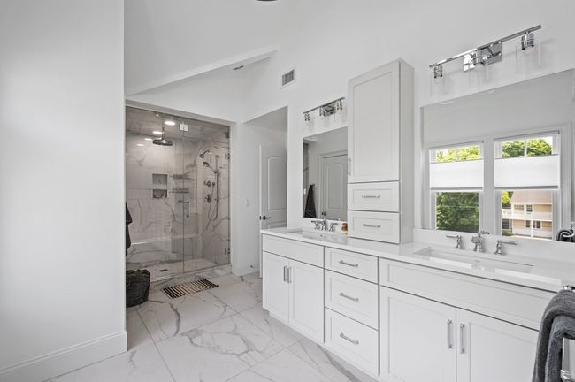 935 E Squantum St, House other with 4 bedrooms, 6 bathrooms and 4 parking in Quincy MA | Image 28