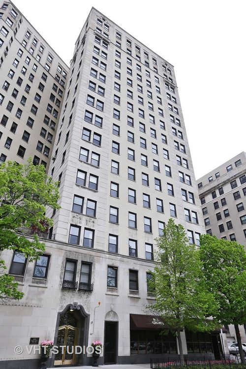 710-2000 N Lincoln Park W, CHICAGO, IL, 60614-4708 | Card Image