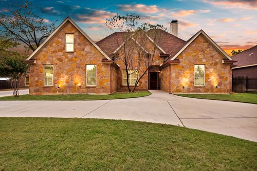 4009 Wheeler St, Fort Worth, TX, 76111-6037 | Card Image