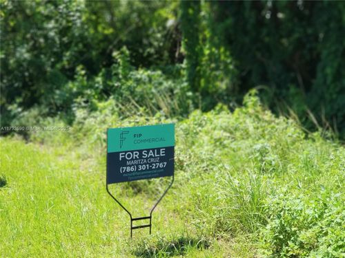 890 Yellowtail St, Palm Bay, FL, 32908 | Card Image