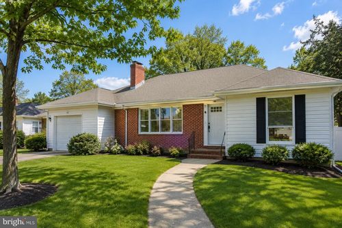 26 Delaware Dr, PENNS GROVE, NJ, 08069-1914 | Card Image