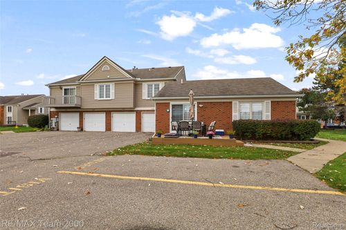 37424 Stonegate Cir, Clinton Township, MI, 48036-2964 | Card Image