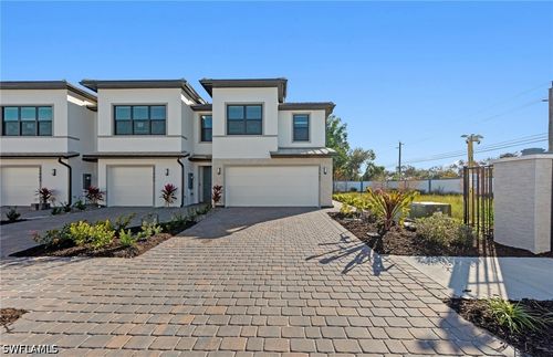 27818 Solis Grande Dr, BONITA SPRINGS, FL, 34135-3572 | Card Image