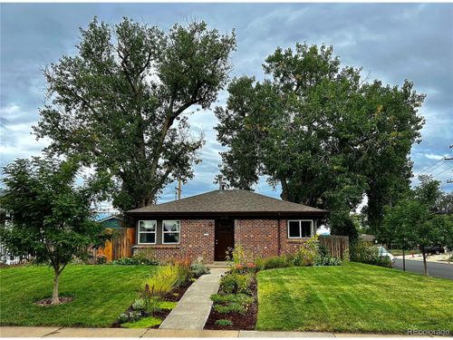 2895 Pontiac St, Denver, CO, 80207-2922 | Card Image