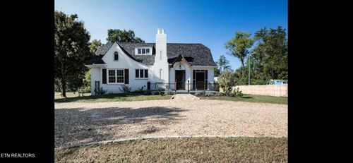 3655 Douglas Dam Rd, Kodak, TN, 37764-2221 | Card Image