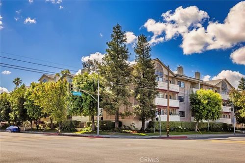 14050 Magnolia Boulevard, Sherman Oaks, CA, 91423 | Card Image
