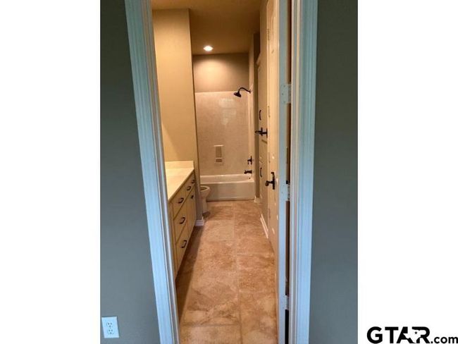 4321 Lazy Creek Dr, House other with 4 bedrooms, 4 bathrooms and null parking in Tyler TX | Image 25