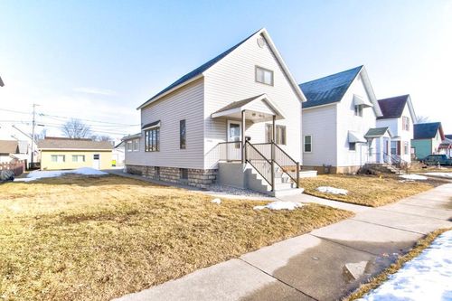 1166 Daggett Street, Marinette, WI, 54143 | Card Image