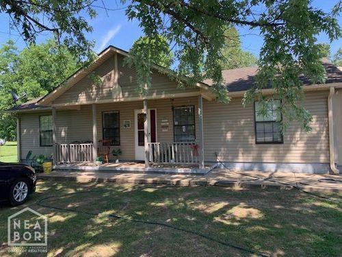 128 Reed Wade Rd, Batesville, AR, 72501-9452 | Card Image