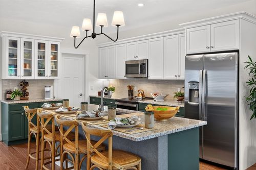 96-96 Aurora Sky, Plymouth, MA, 02360 | Card Image