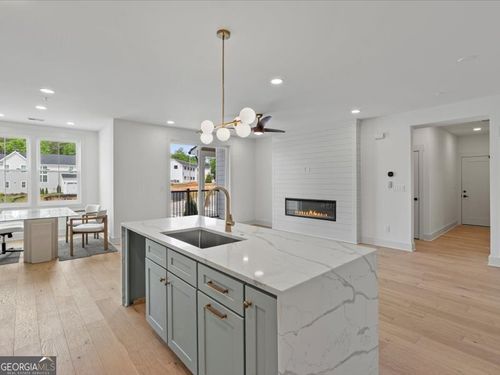 302-1050 Blair Ln, Peachtree City, GA, 30269-2325 | Card Image
