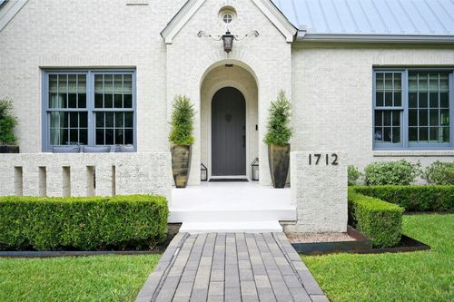 1712 Hartford Rd, Austin, TX, 78703-3316 | Card Image