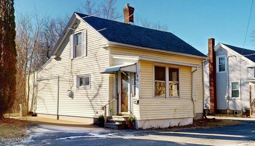 28 Mill St, North Adams, MA, 01247-2249 | Card Image